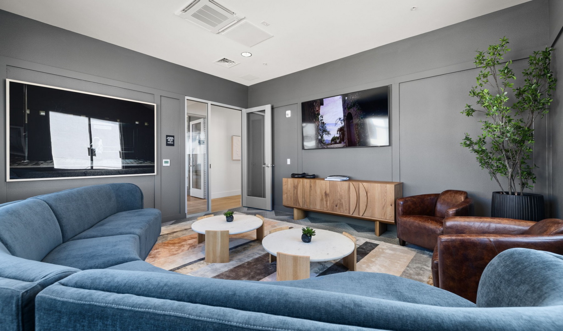 Kinsley Yard is a petfriendly apartment community in Modesto, CA